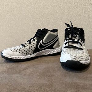 Nike KD Trey 5 VII Shoes